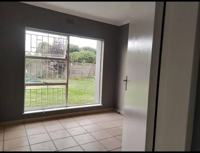 3 BEDROOM PROPERTY TO RENT IN MAYBERRY PARK